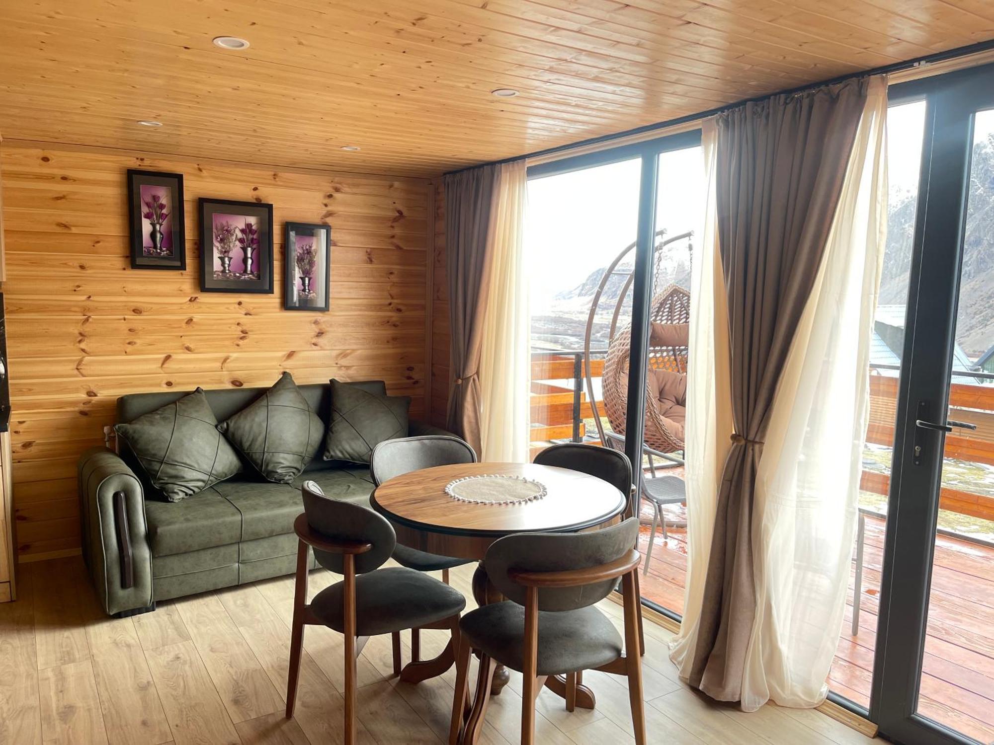 Cozy Home Kazbegi Екстер'єр фото
